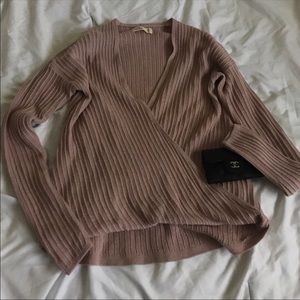 Blush Hollister sweater